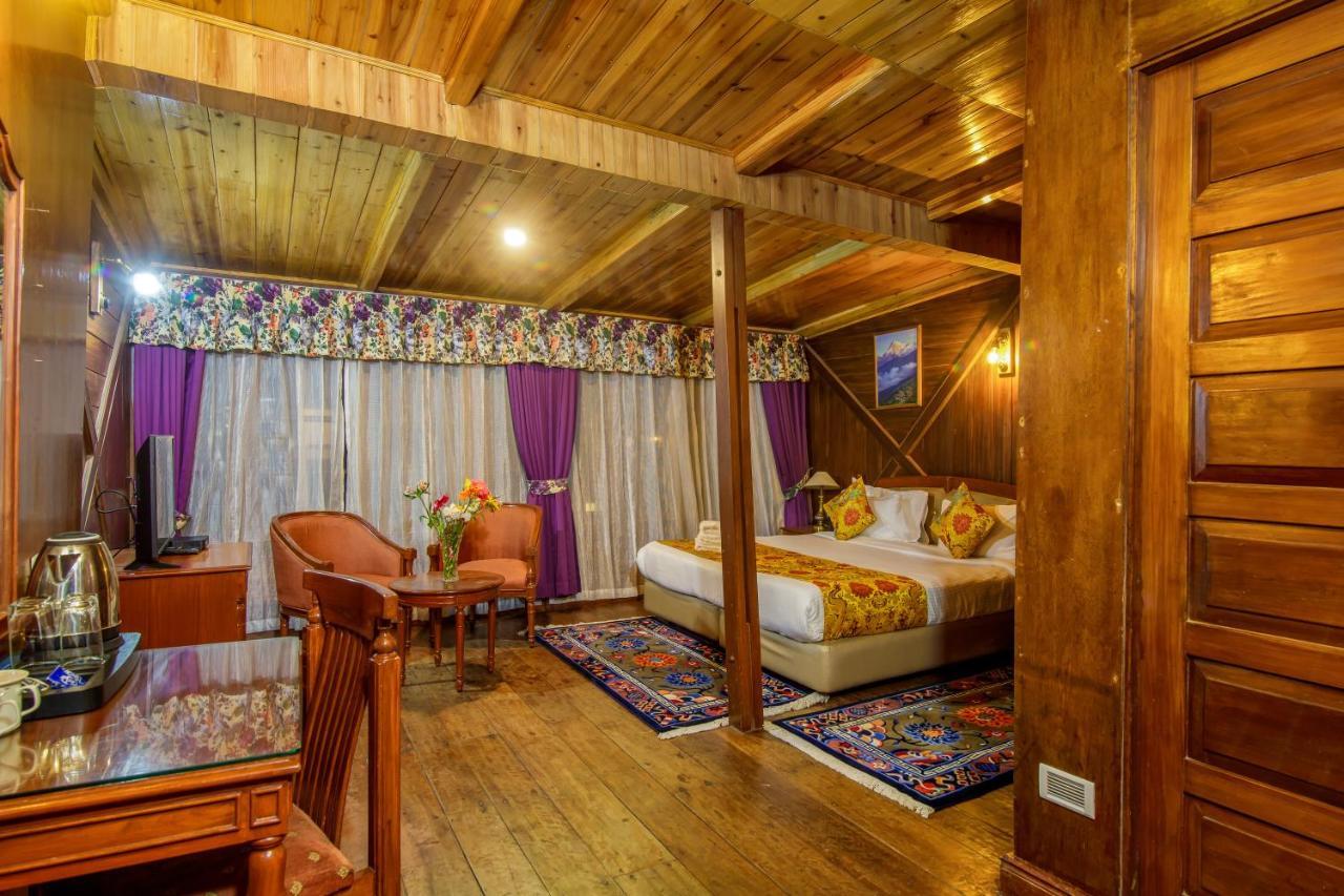 Muscatel Himalayan Resort - 400 Mts From Mall Road Darjeeling  Esterno foto